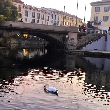 公寓 Naviglio, Metro Blu Duomo 米兰